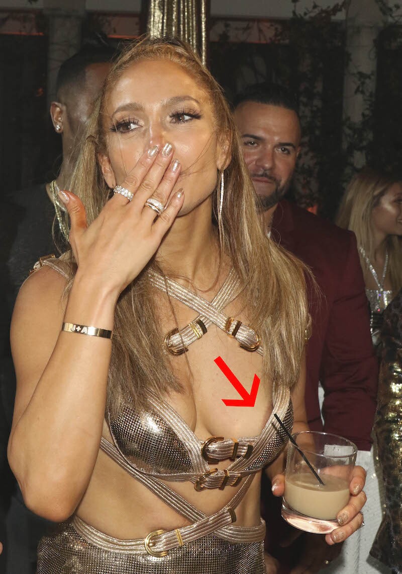Jennifer Lopez Wardrobe Malfunction