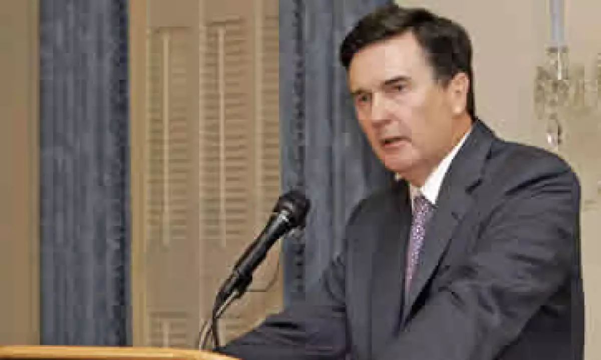 Lockhart dijo que la política de hoja de balance debería alinearse con la política explícita de tasas. (Foto: AP)