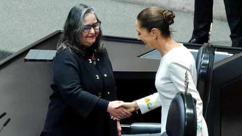 sheinbuam-saludo-norma-pina