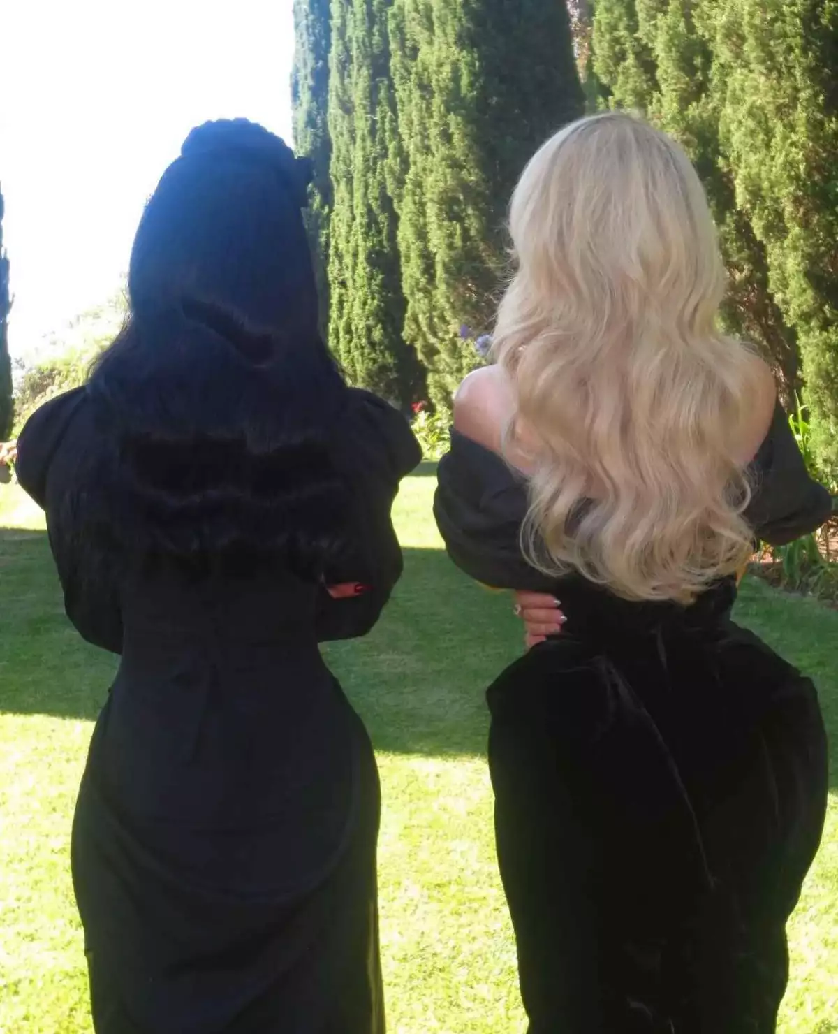 Jenna Ortega Sabrina Carpenter.