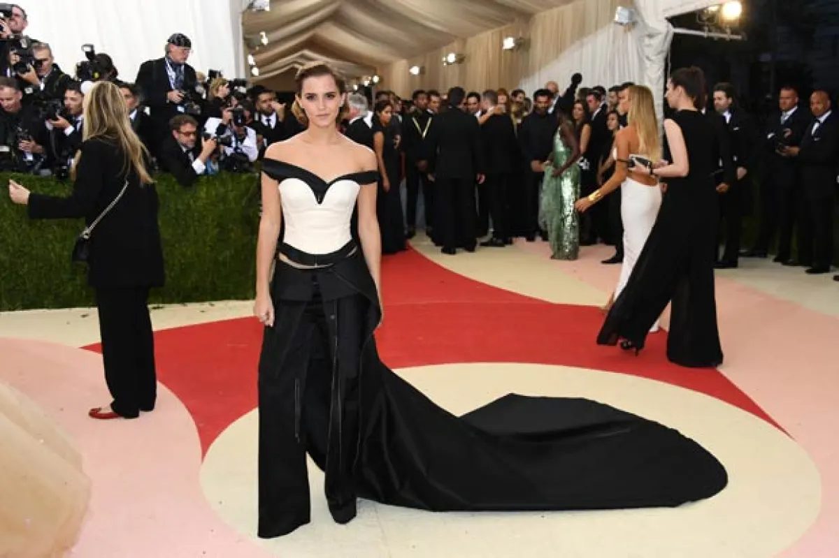 Emma también dejó en claro que en el futuro piensa reusar las piezas de su traje.