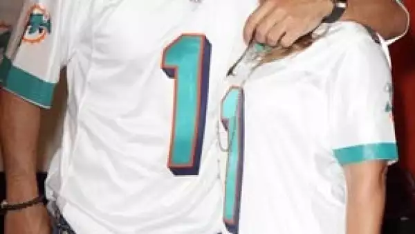 En un comunicado se informa que están distanciados y que atraviesan un "proceso difícil" como pareja.