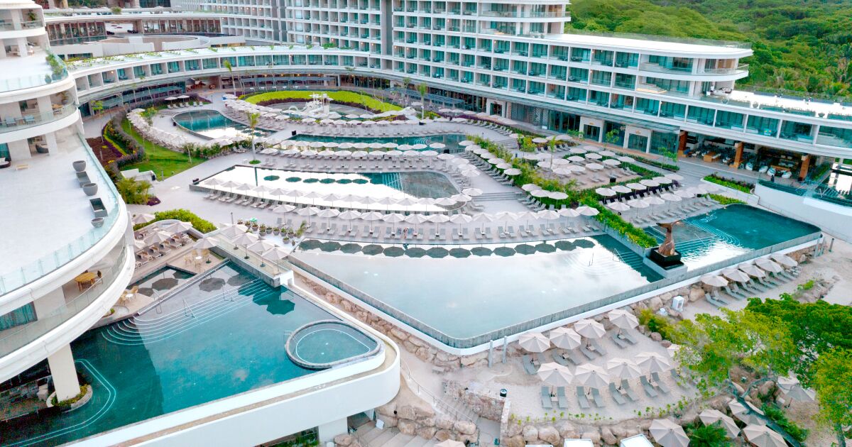 AMResorts will add 14 hotels and two destinations to its portfolio AMResorts will add 14 hotels and two destinations to its portfolio