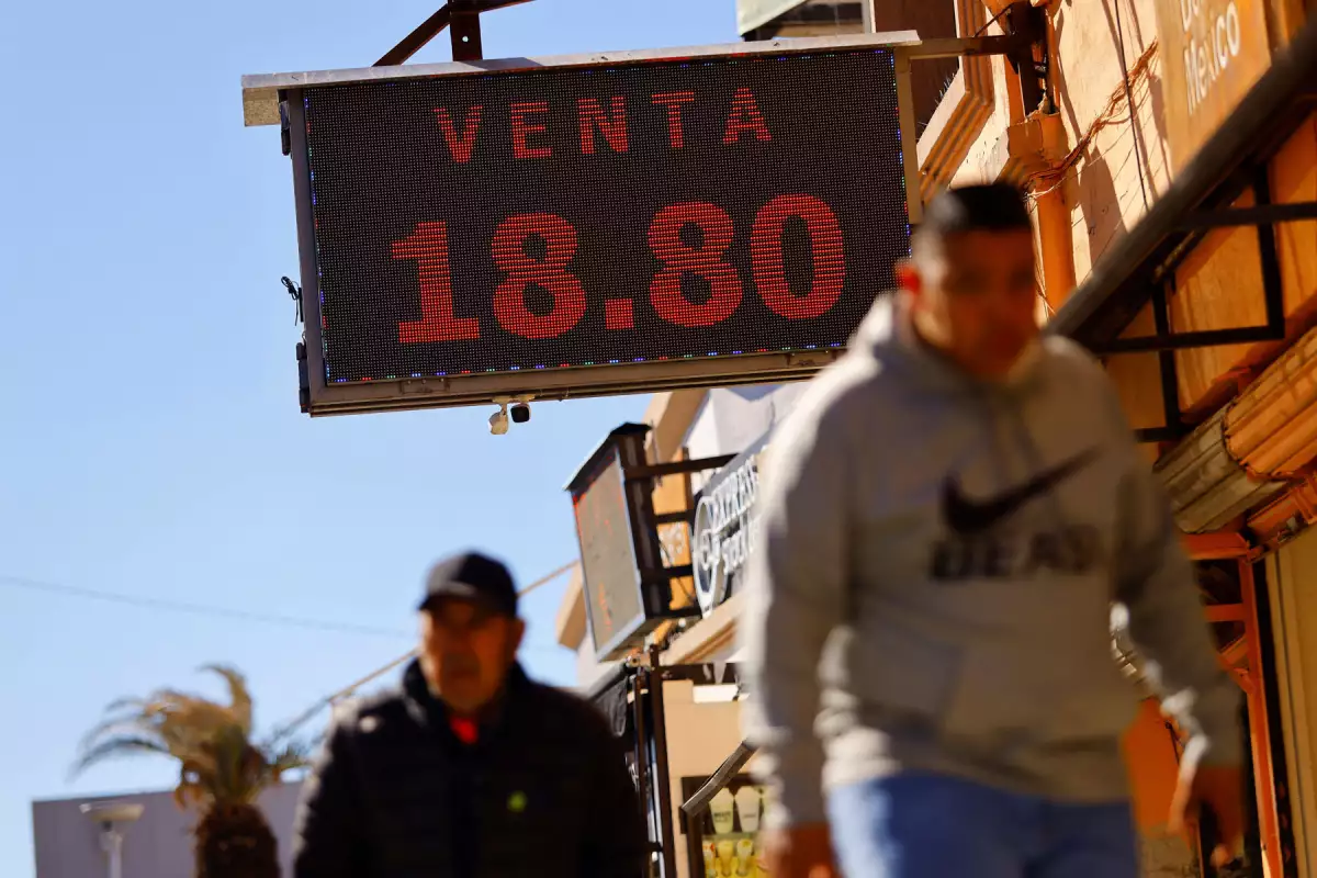 Peso y dolar