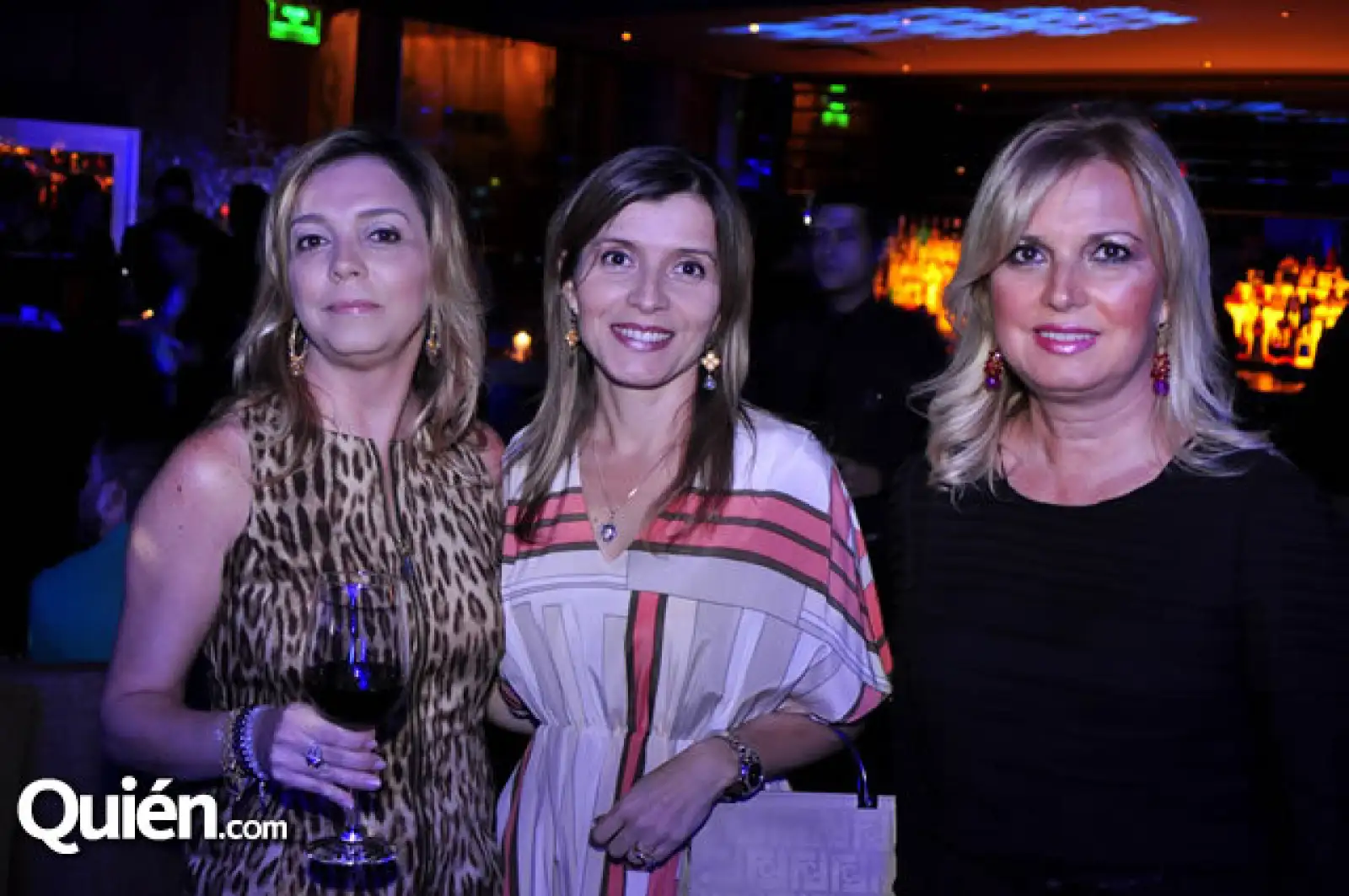 Cecilia Rodríguez de Kane,Marcela Rodríguez de Ferrigno y Patricia Rodríguez de Coronado