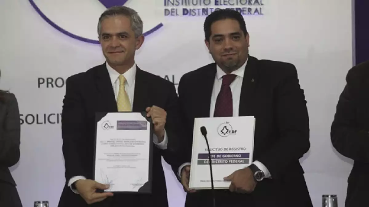 mancera se registra