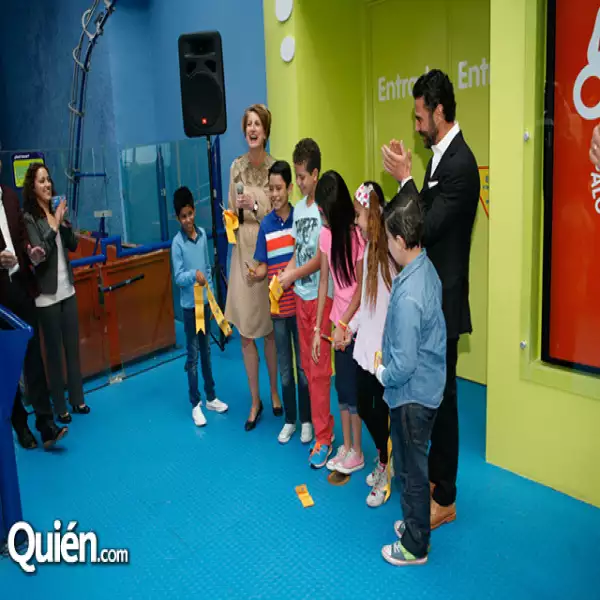 Aemando Said,Dolores Beiategui,Axel Araiza,Osmani Carrillo,Nicole Reyes,Abigail Pergil,Pepe Bastón,Marcelo Barcelata