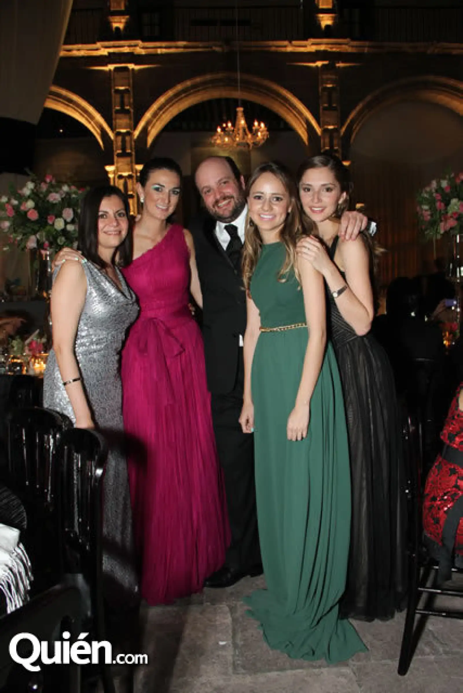 Andrea Arce,Fer Cchandler,Pablo Orvañanos,Adriana Hurtado,Karen de la Fuente