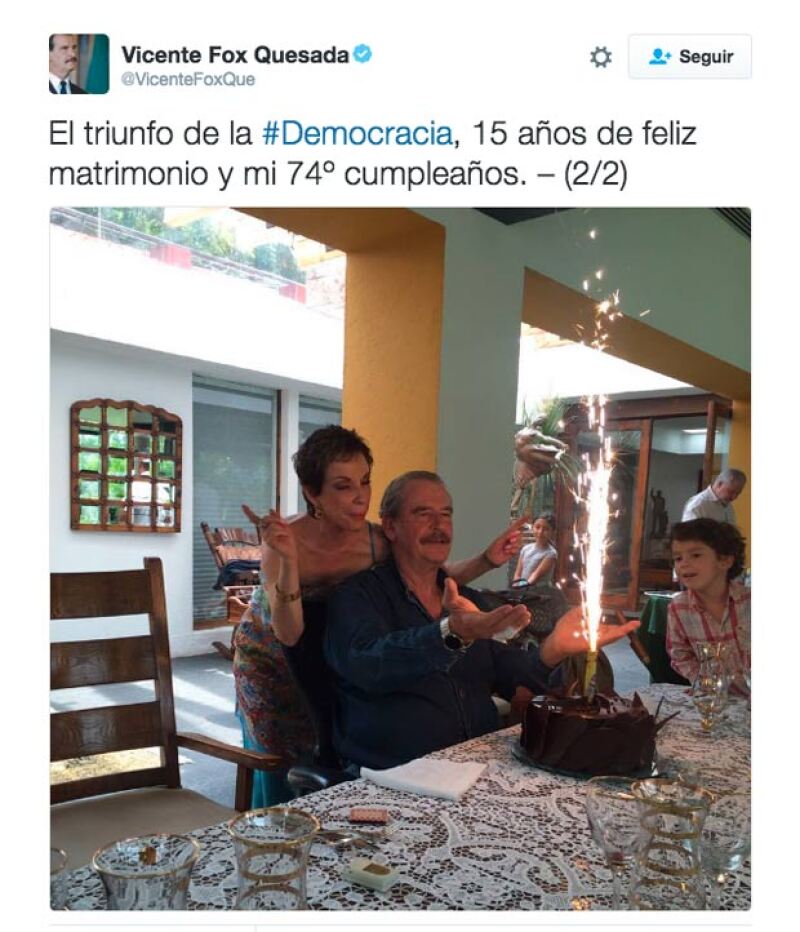 El ex presidente también celebró su aniversario de bodas.