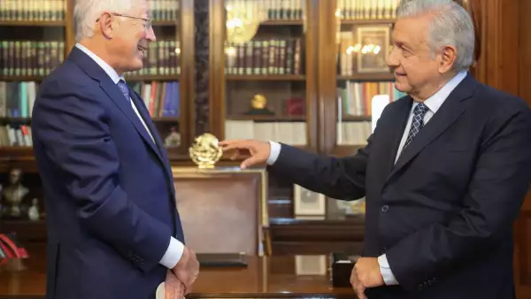 AMLO Ken Salazar