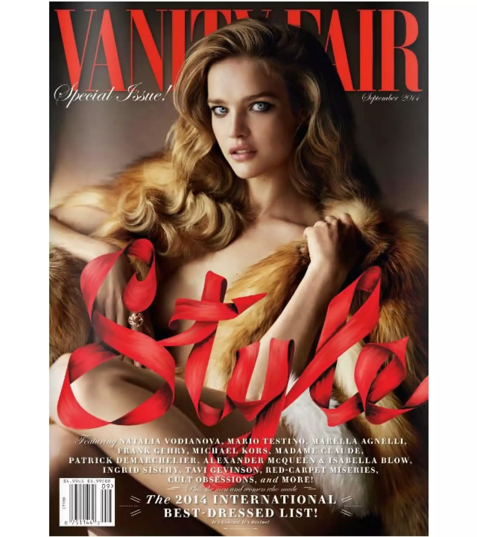 Natalia Vodianova aparece en la portada de septiembre tanto de Vanity Fair como de Vogue Paris.