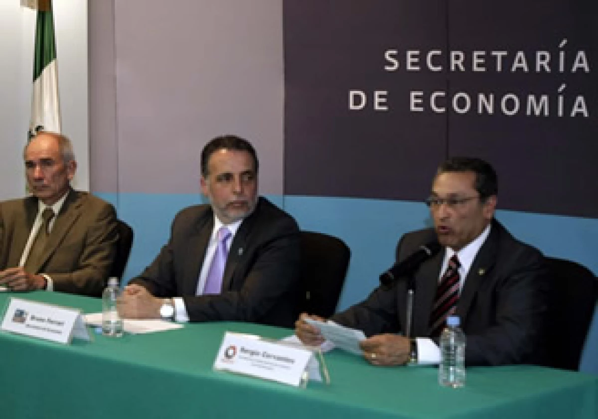 La secretaría de Economía es una de las dependencias que participan en el convenio con el Banco Mundial. (Foto: Notimex)