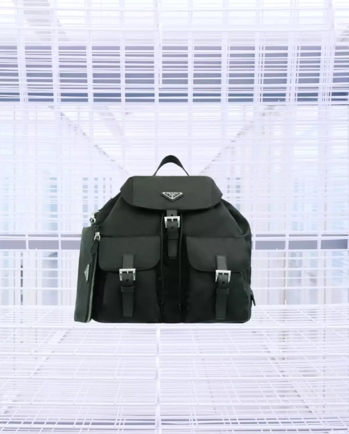 prada renylon mochila