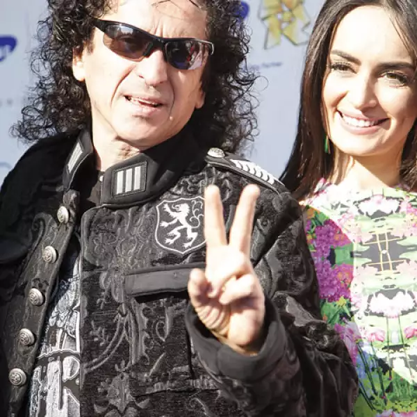Alex Lora y Ana de la Reguera.
