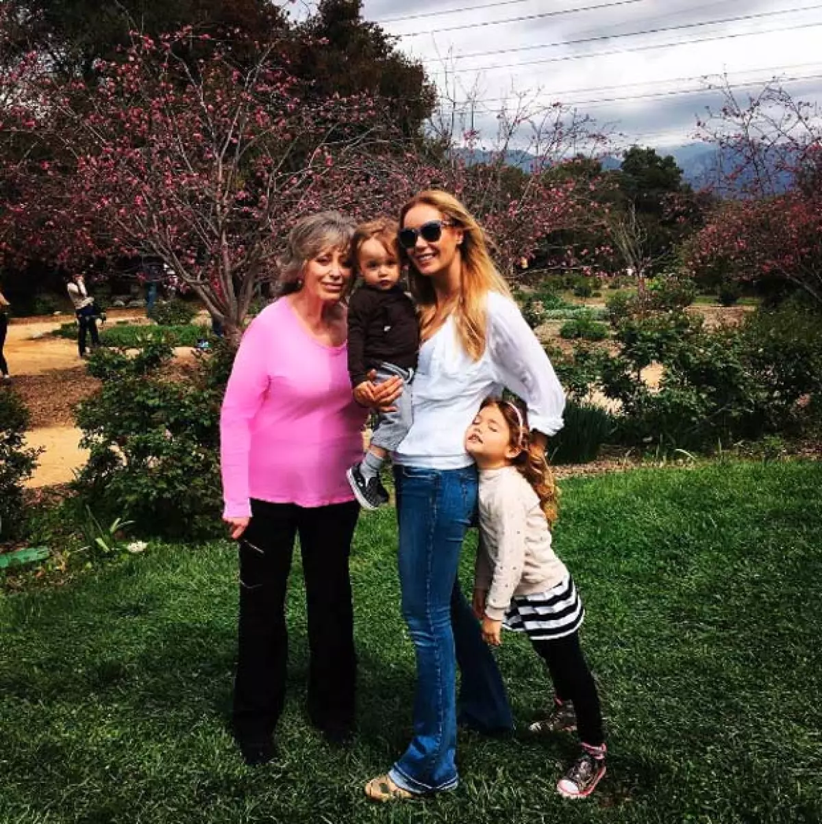 Heidi también celebró por adelantado.