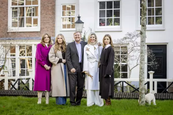 Dutch Royal Family Attends Winter Photo Session In Amsterdam