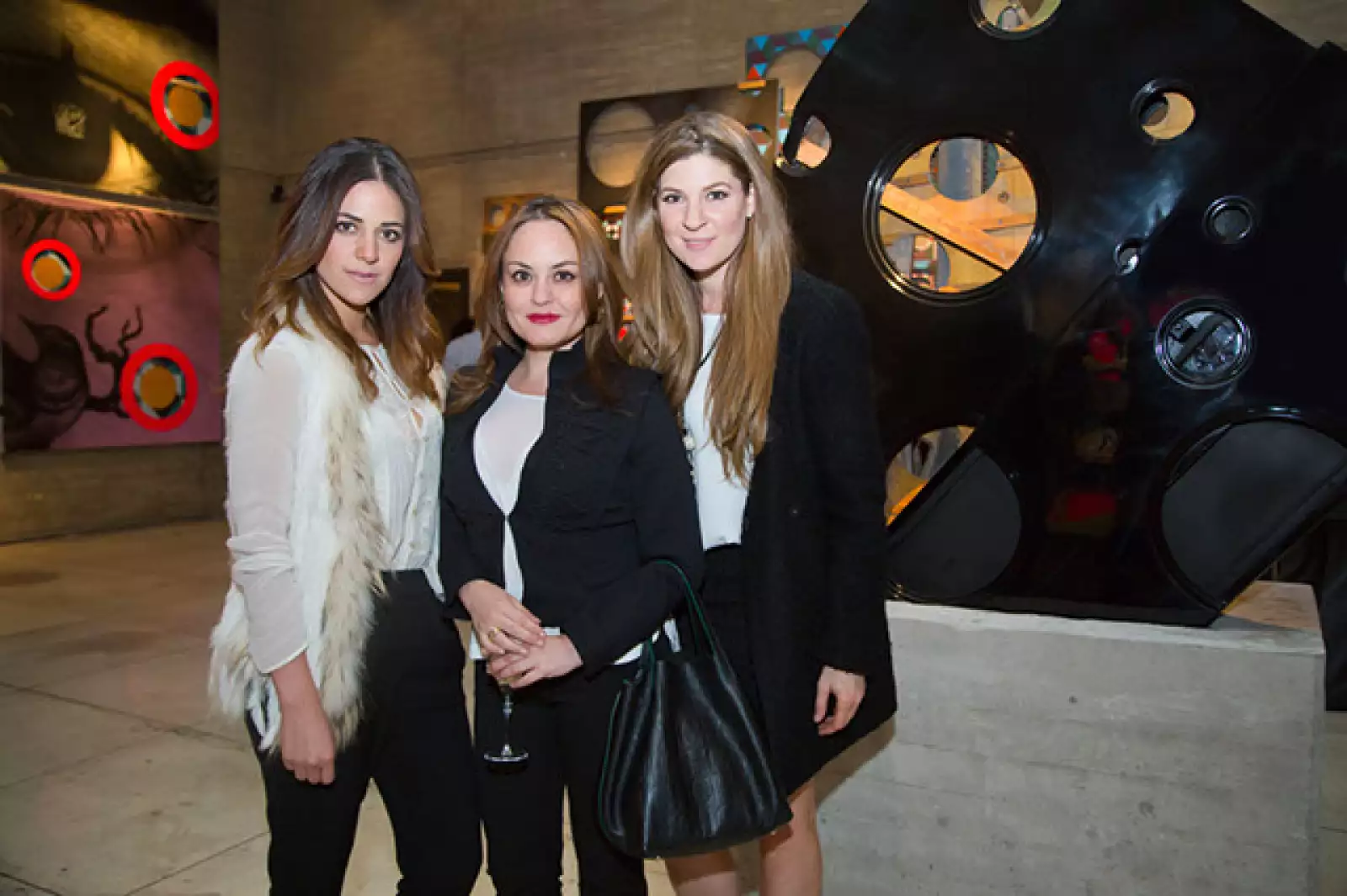 Paola Ochoa, Leslie Monteagudo y Keziah Franswort