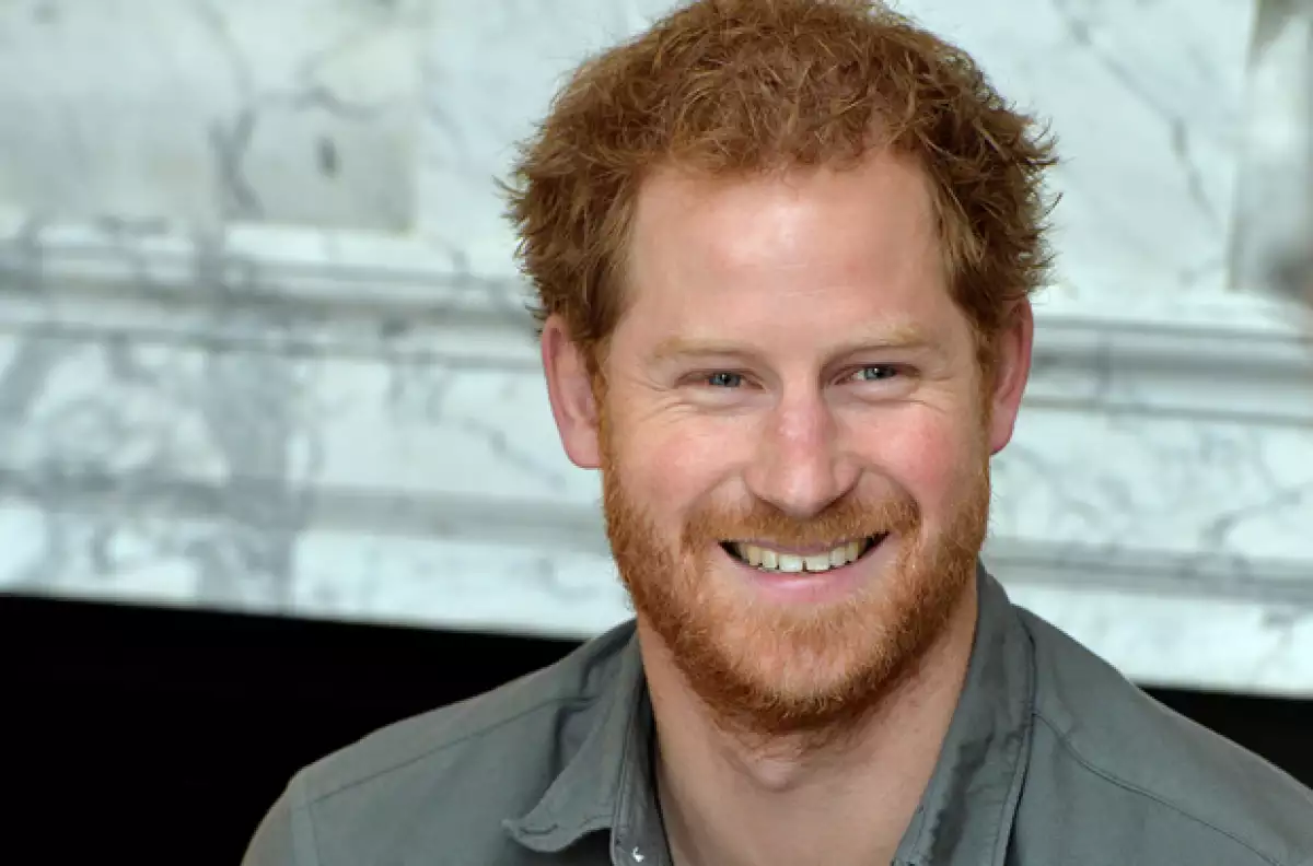 El hijo menor de Carlos y Diana de Gales habló en entrevista sobre su mamá, sus recuerdos de Disney World, su abuela la reina Isabel II y su gran deseo de tener hijos.