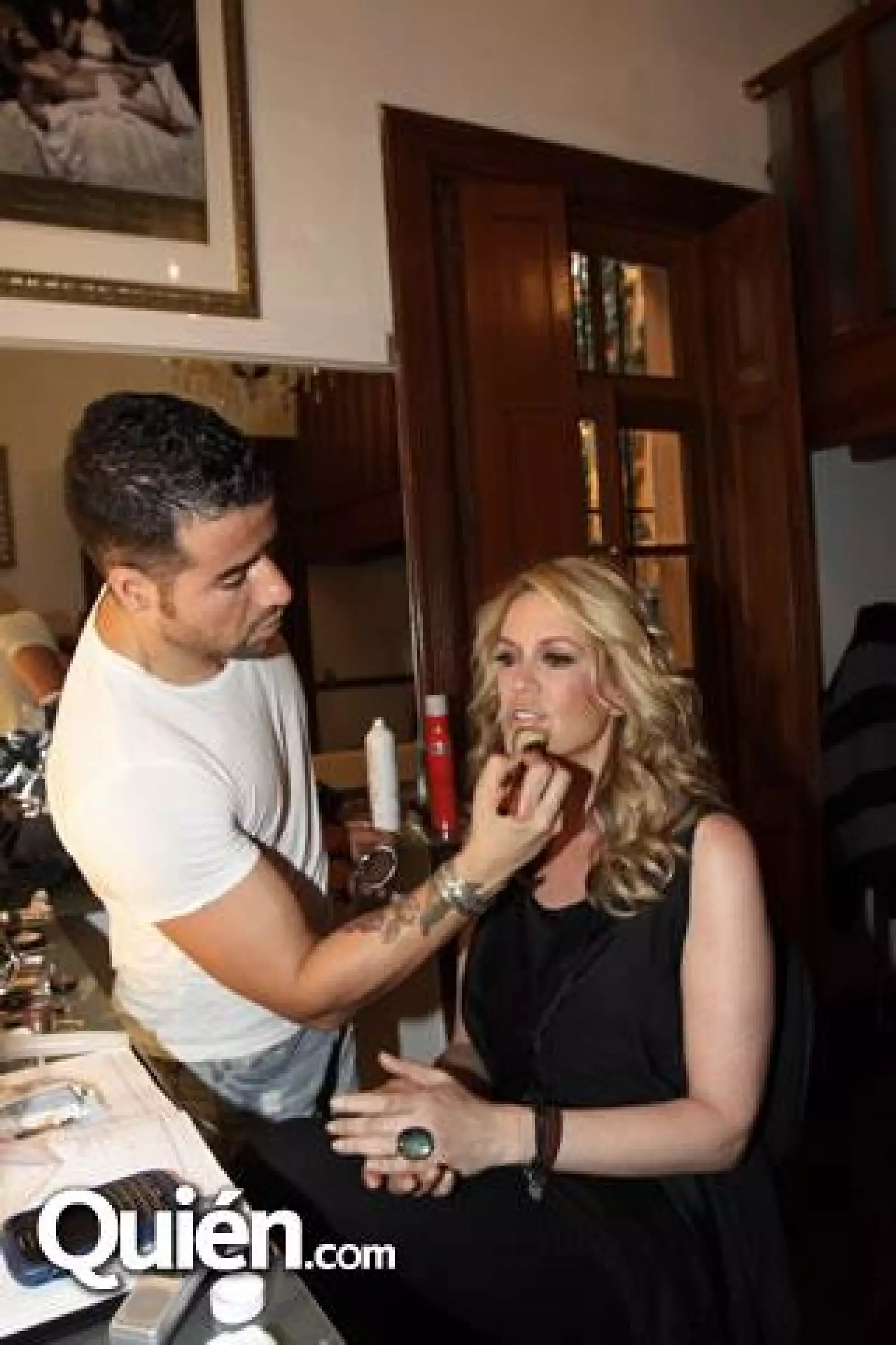 Rebecca de Alba Saks