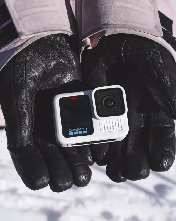 GoPro-Hero13-blanco-polar