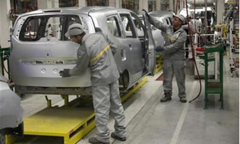 En 2012, las ventas de autos en Francia, España e Italia cayeron a su nivel más bajo en años. (Foto: Reuters)