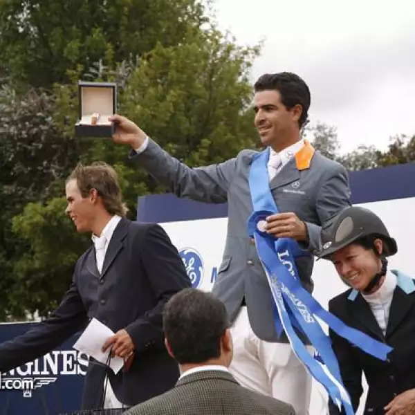 Fernando Martínez,Nicolas Pizarro,Jennifer Tiegle