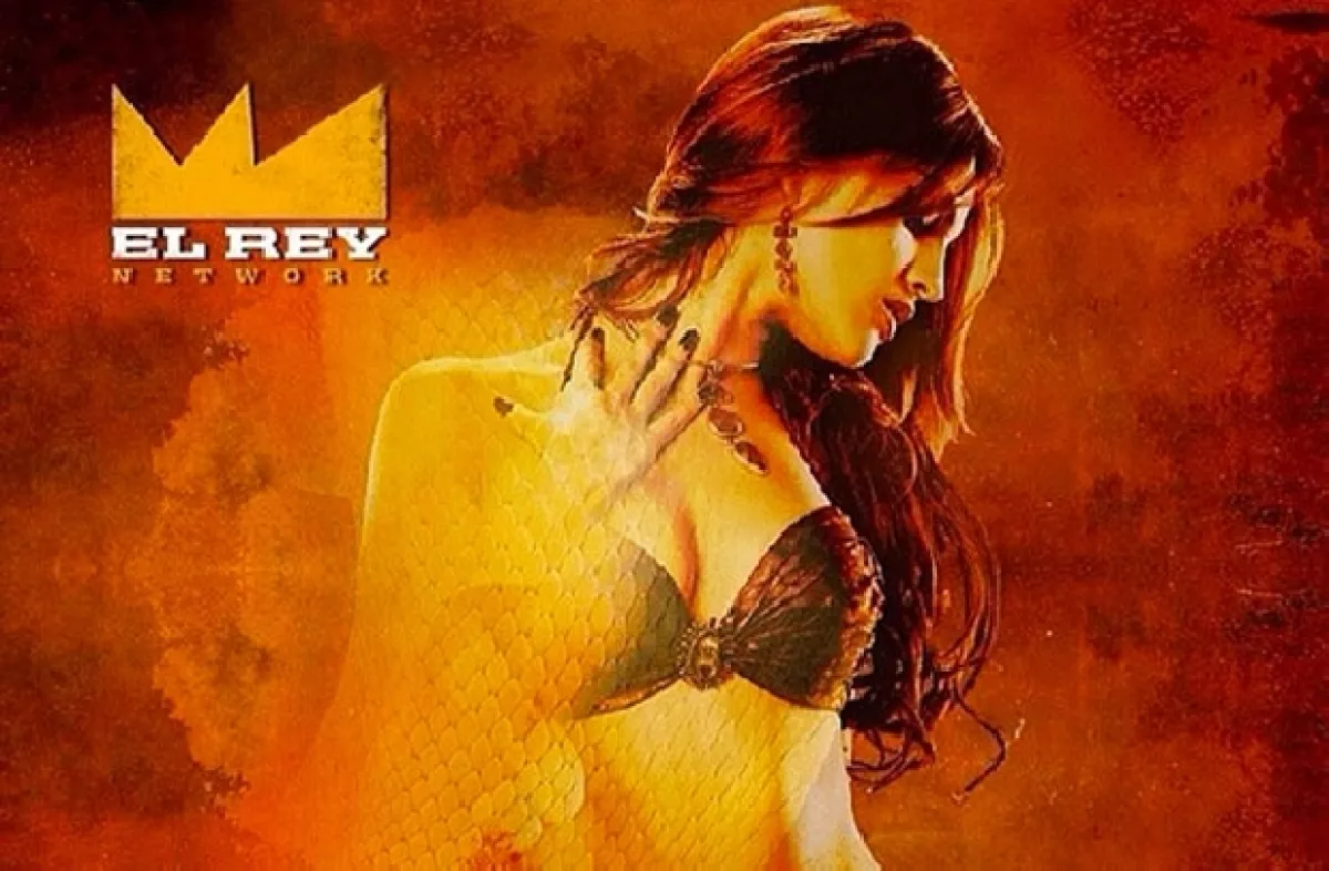 Eiza González como Santanico Pandemonium.