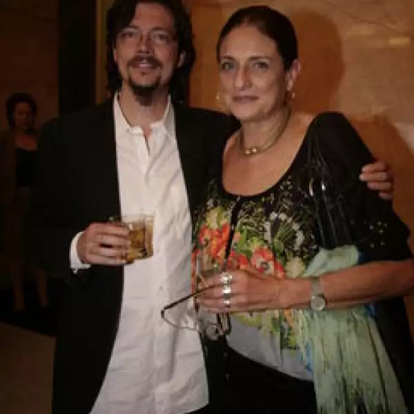 Andrés Solis, Adriana Camarena