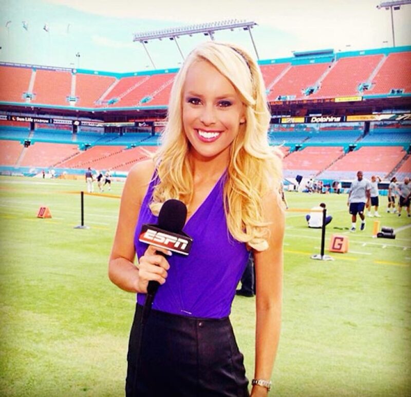 Britt McHenry fue suspendida del canal de deportes luego de que se divulgara un video en el que ofende a la empleada de una compañía de grúas luego de ser multada.