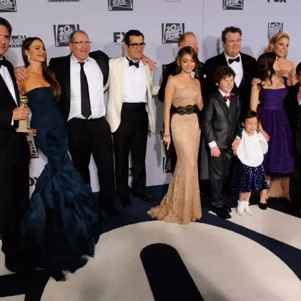 El elenco de la serie Modern family, ganadora de la terna a Mejor serie de comedia, celebró en el after party que organizó Fox.