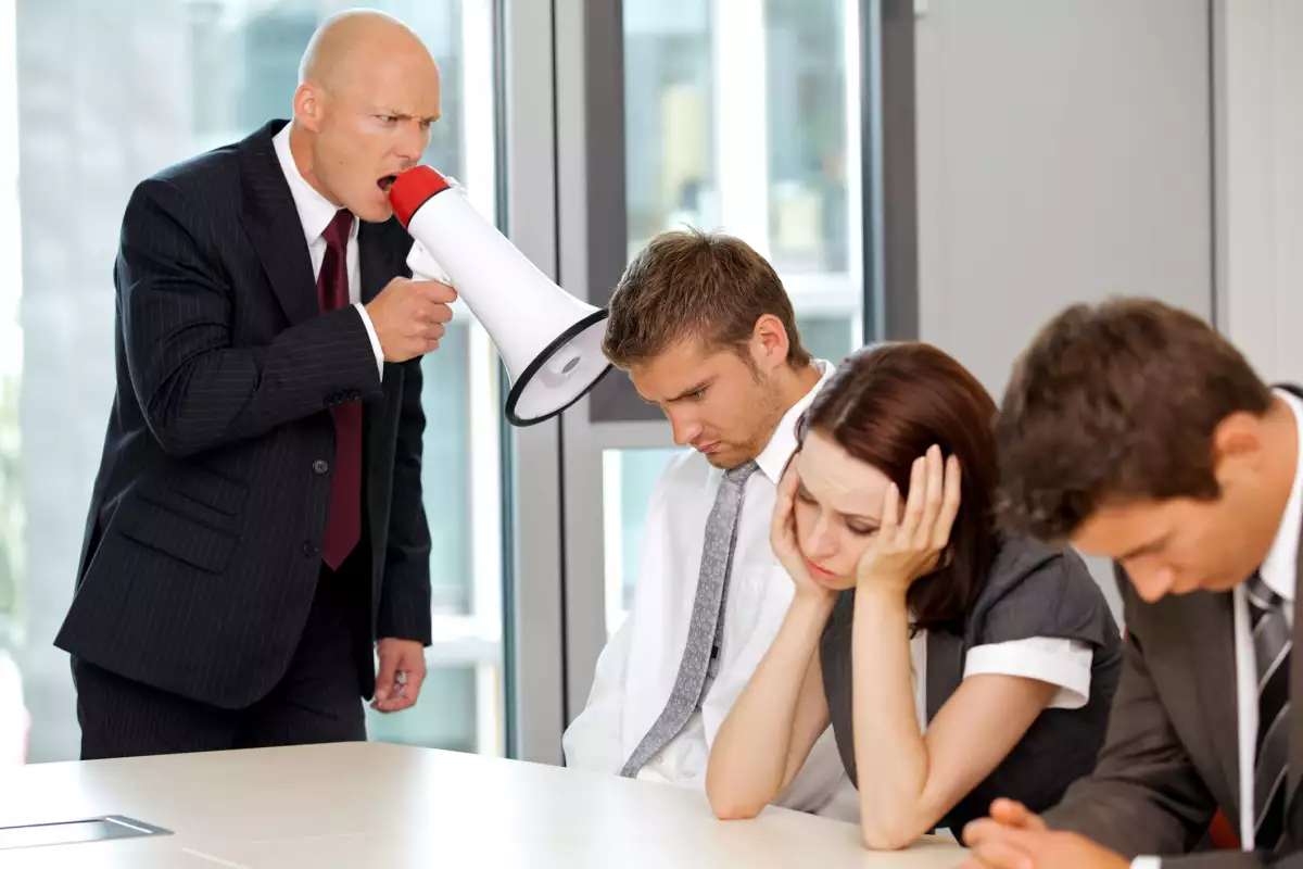 Divorcio de la realidad.
