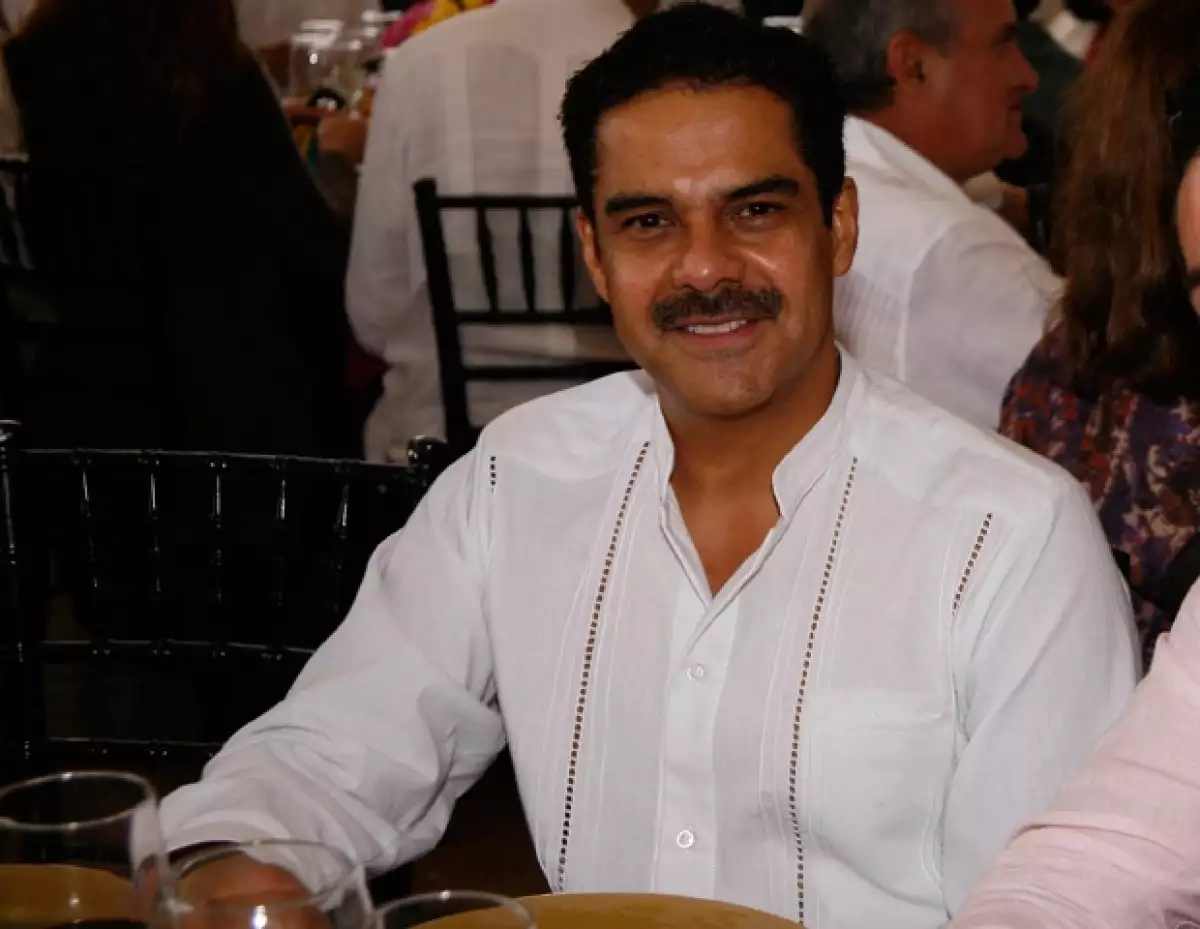 El comunicador mexicano recibió un reconocimiento por parte de la destacada revista "Reader's Digest", nombrándolo como el periodista más confiable de México.