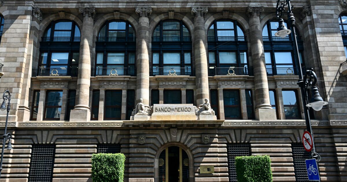 Ekonomistler Banco de México'nun faiz oranını %7'ye düşüreceğini öngörüyor