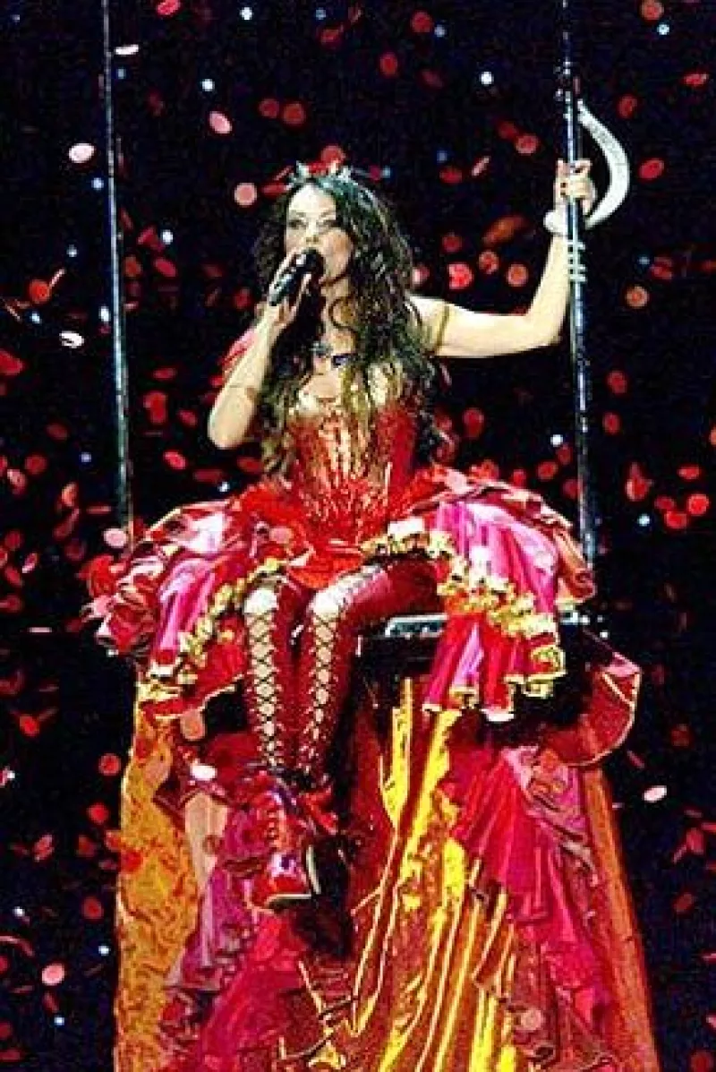 Además de la soprano, La Quinta Estación, Jarabe de Palo, así como un homenaje a Tin Tan y Piporro por parte de El Gran Silencio y La Maldita Vecindad, participarán en el festival.