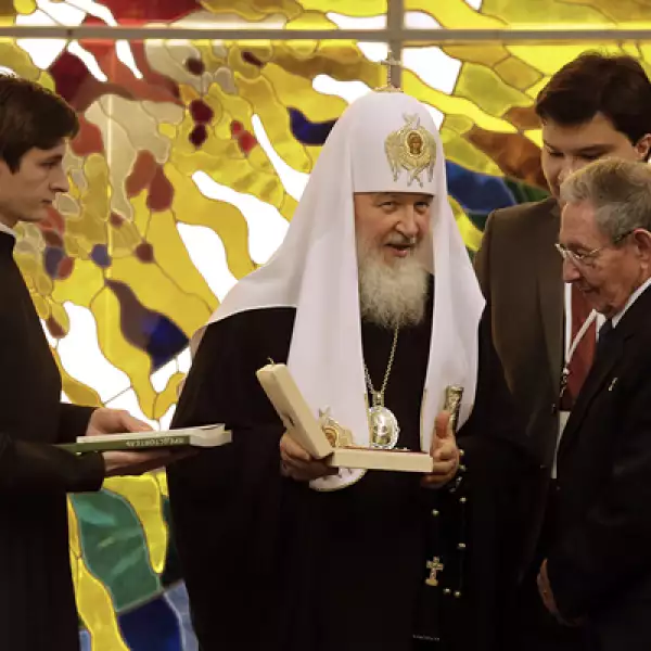 El presidente de Cuba fue quien organizó el encuentro entre ambas figuras eclesiásticas.