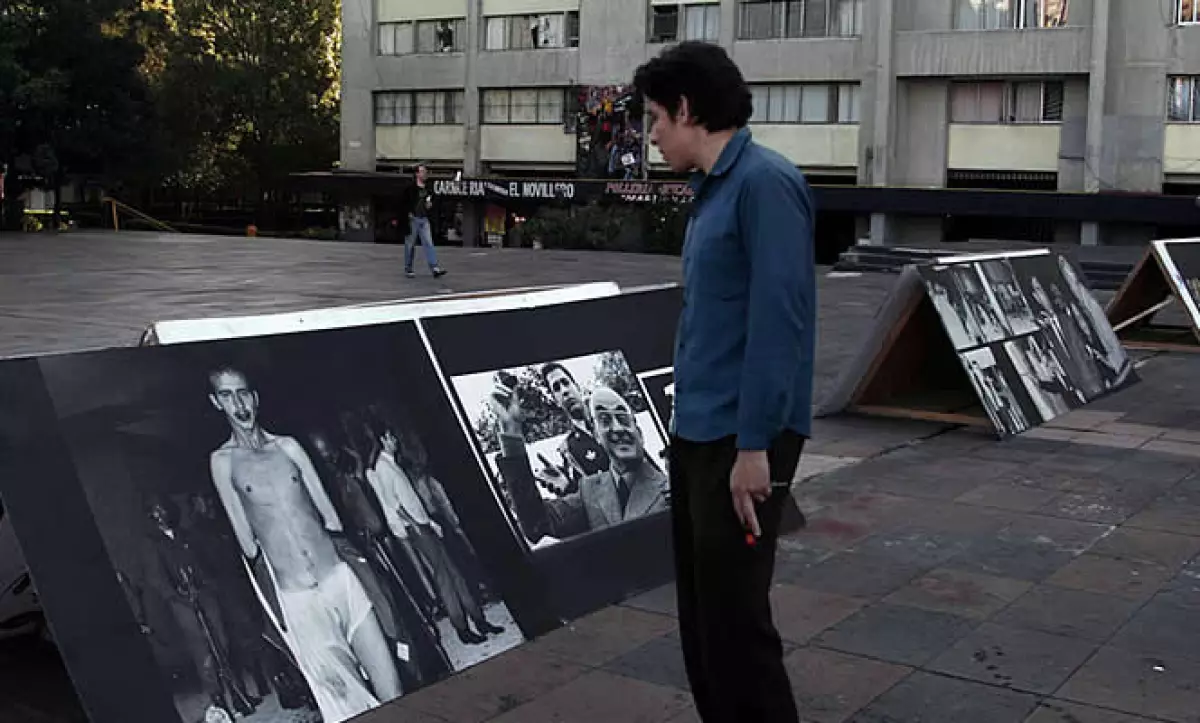 Varios actos recordaron el viernes la matanza de estudiantes del 2 de octubre de 1968 en Tlatelolco, entre ellos una exposición de fotografías en la Plaza de las Tres Culturas.