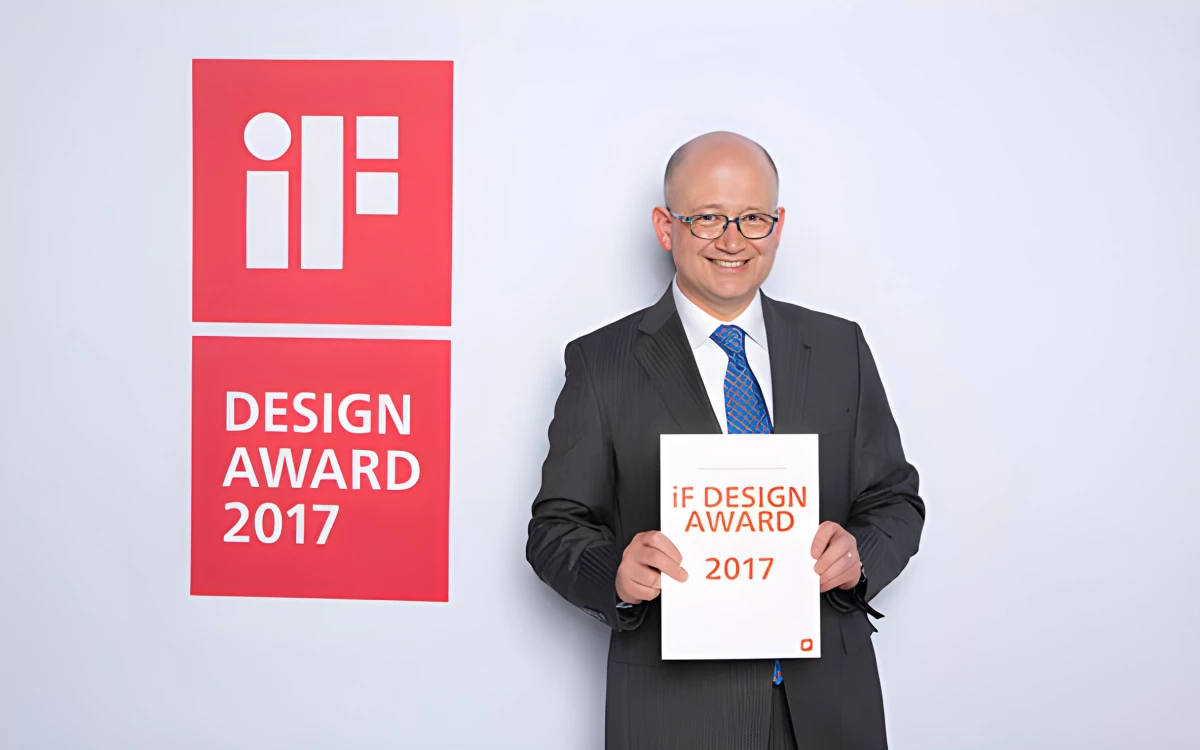 Diseñador mexicano del Metro de Qatar