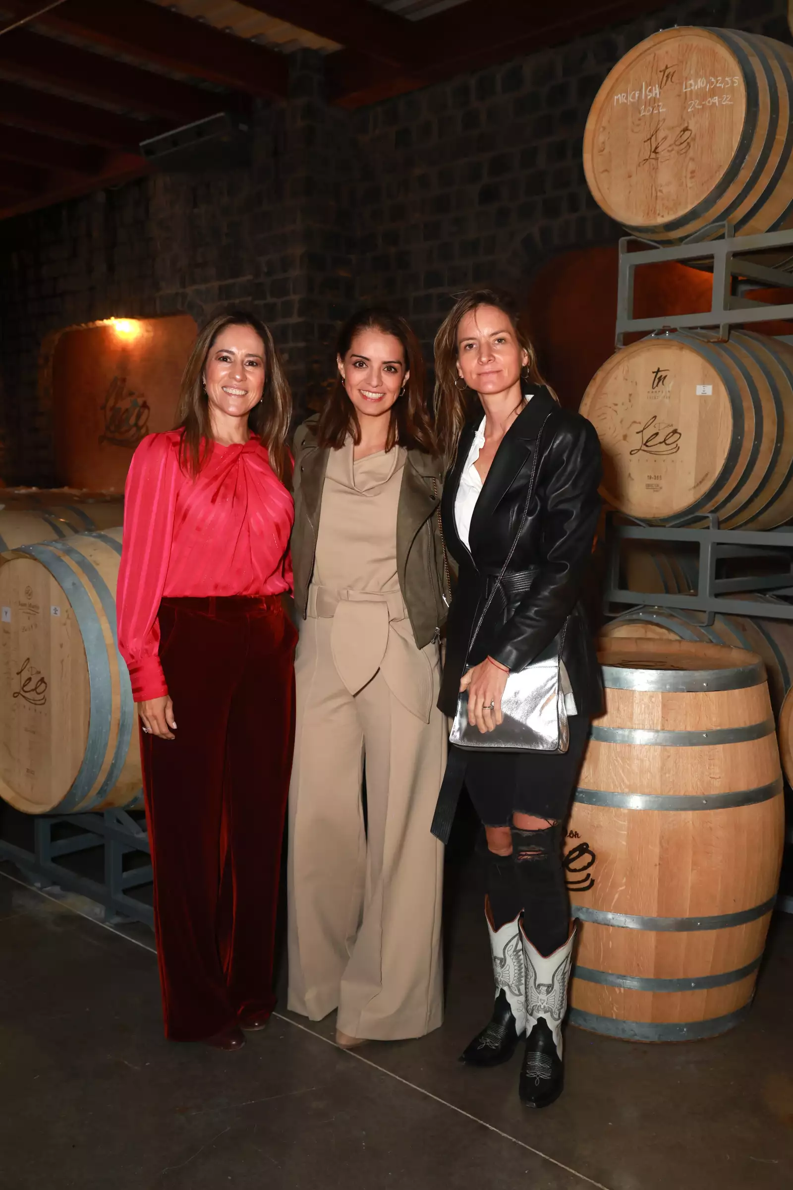 Bertha Aguilera , Mariana Álvarez y Pita León 