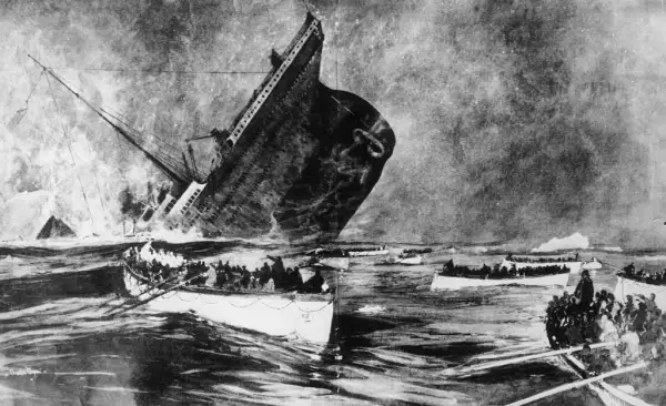 Sinking Titanic