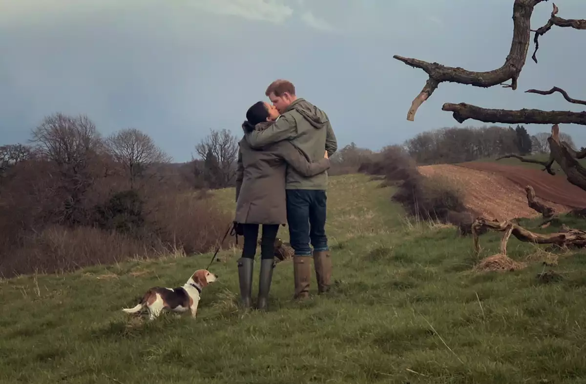 príncipe Harry y Meghan Markle