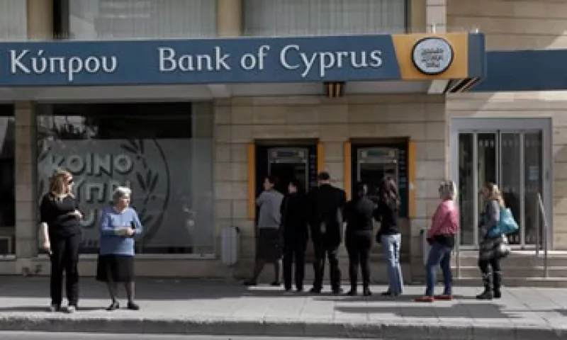 El BCE dio a Chipre hasta el lunes para llegar a un acuerdo sobre un rescate o enfrentarse a perder los fondos de emergencia para sus bancos.  (Foto: Reuters)