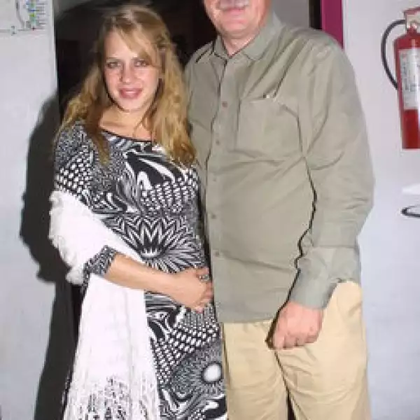 Mariana Gaja, Gabriel Pasquel