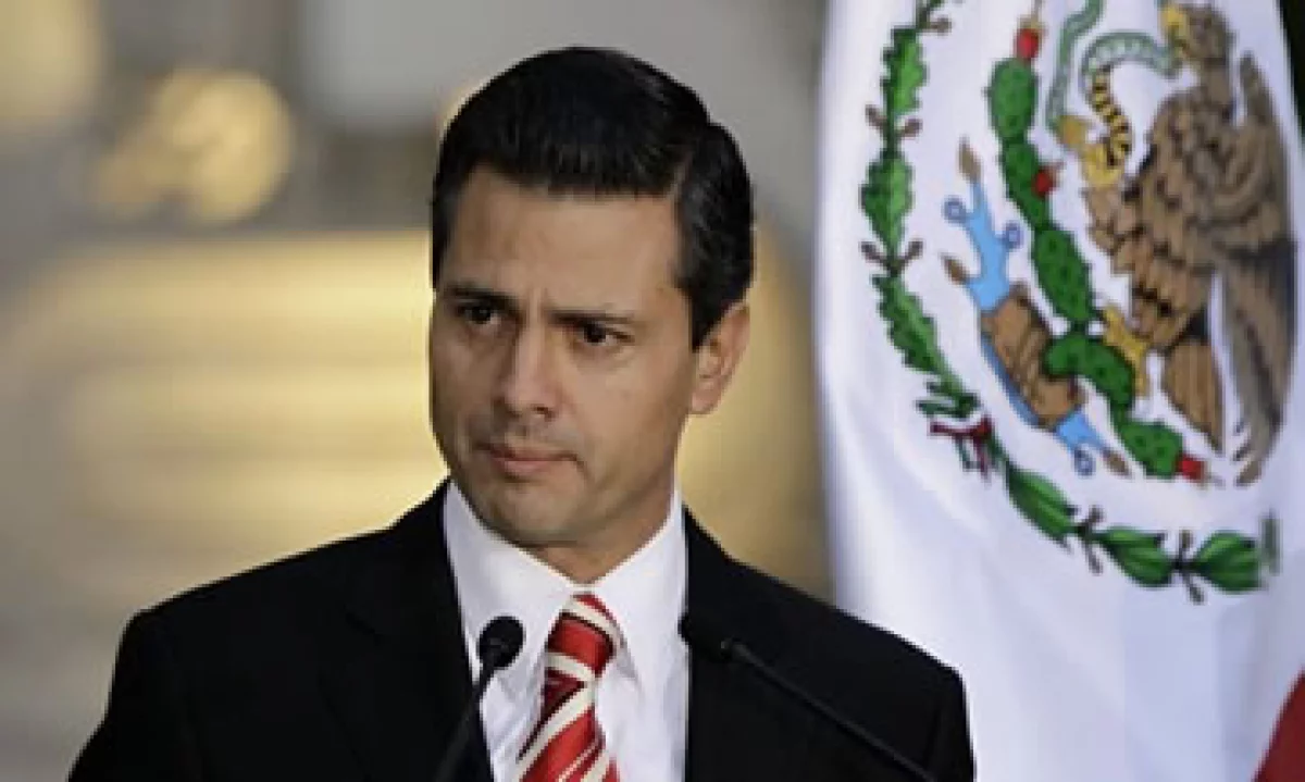 Gerardo Ruiz, quien se perfila para ser el secretario de Comunicaciones y Transportes en la administración de Peña Nieto, fue director de Administración en la Comisión Federal de Electricidad, así que no es ajeno a temas de redes y telecomunicaciones. (Fo