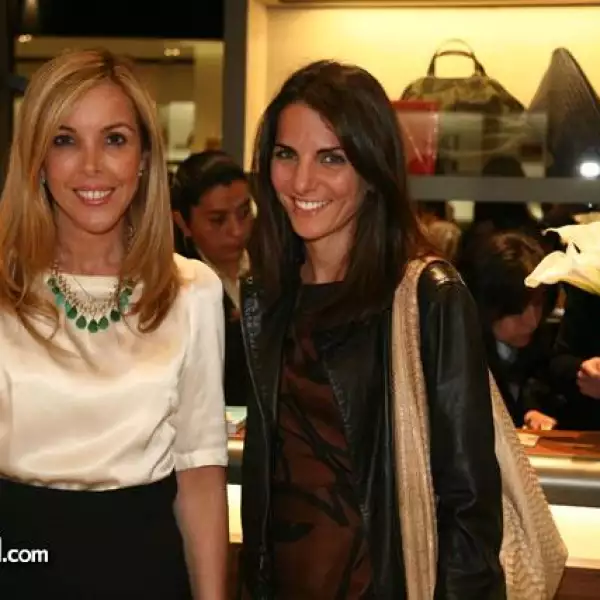 Eva Hughes,Kelly Talamás