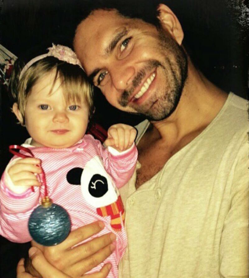Arap se estrenó como papá de Paloma el año pasado.
