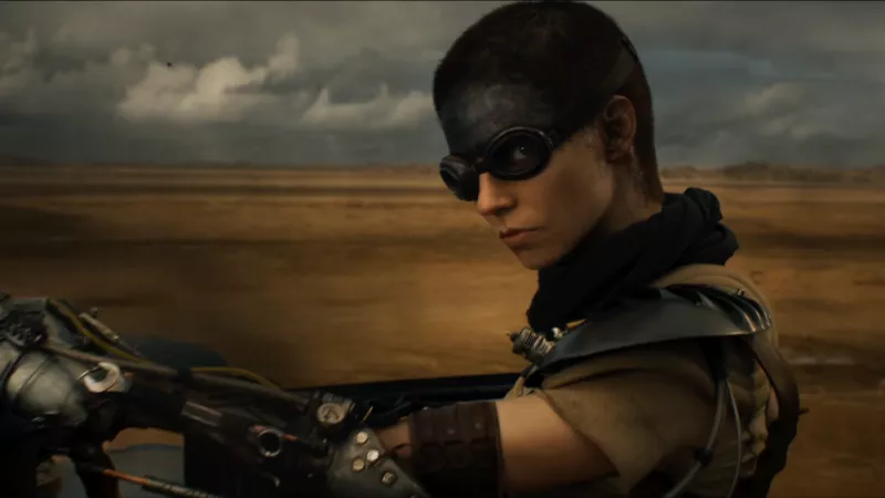 Anya Taylor-Joy afirma que le encantó estar cubierta de sangre en Furiosa 