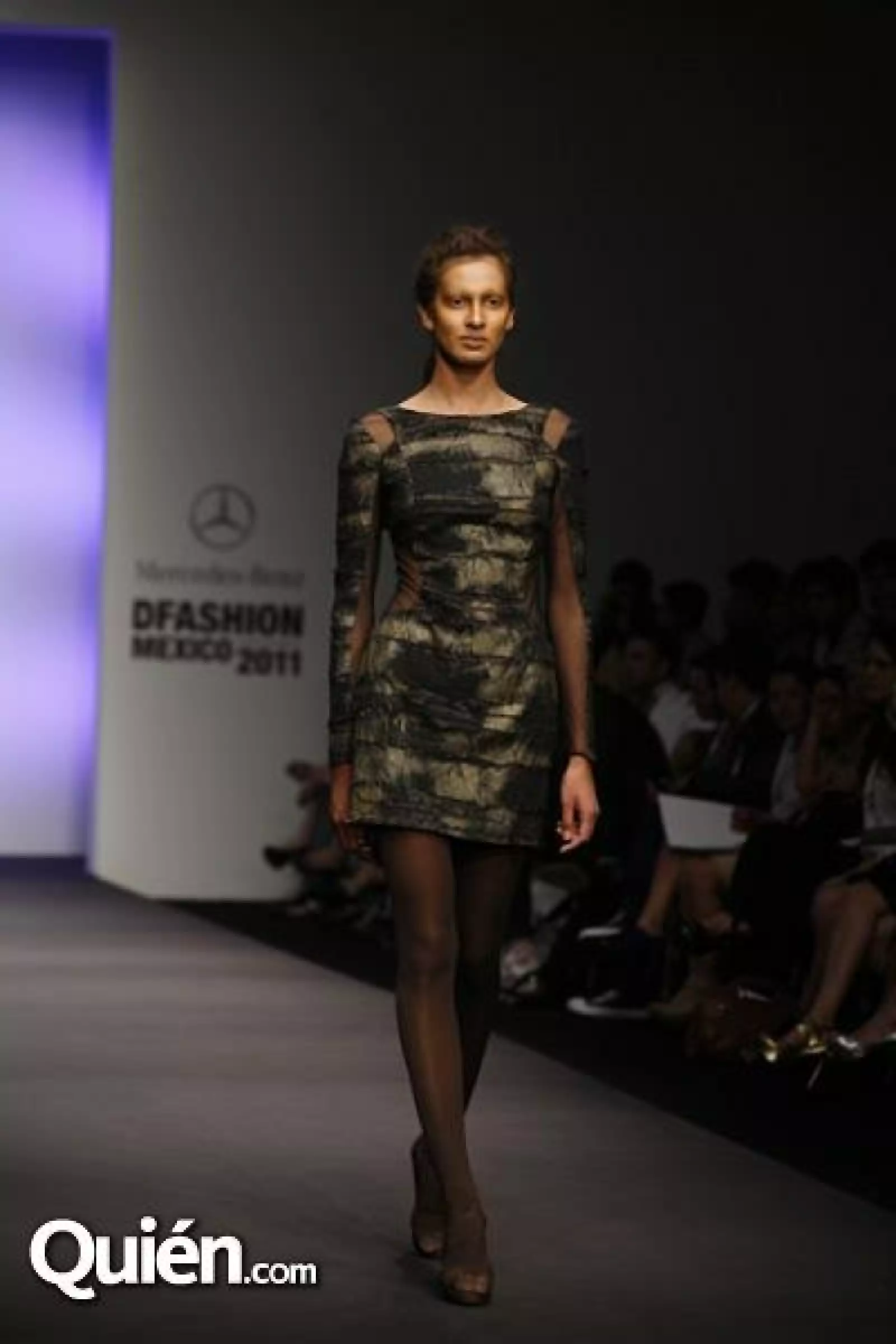 MBDF Pasarela Veneno en la pie