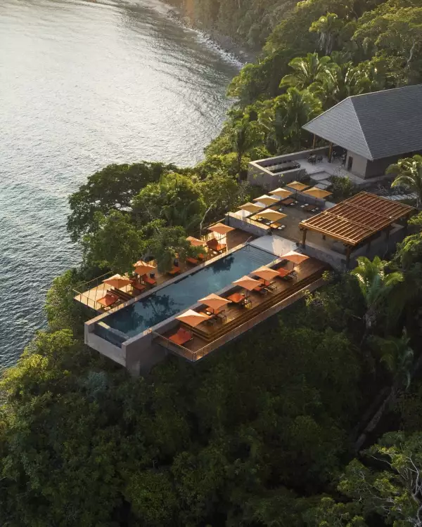 escápate a tu propia villa en el resort