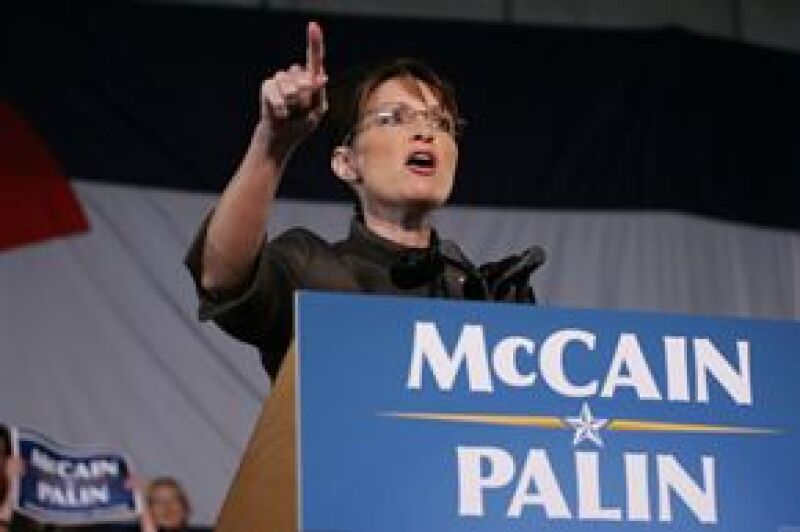 La compañera de fórmula de John McCain dijo que le pareció muy divertida la actuación de Tina Fey en el show, aunque no escuchó ni una sola palabra.