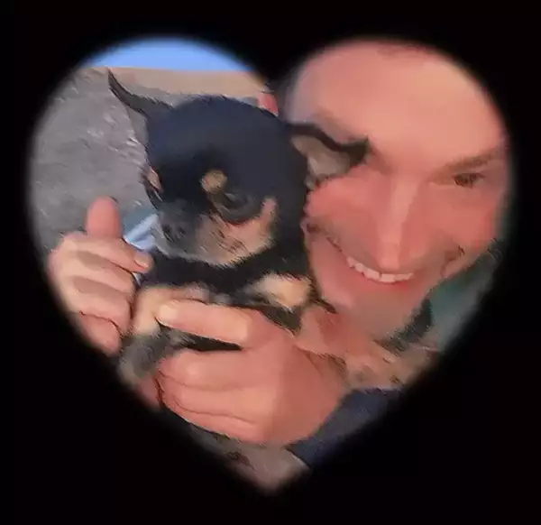 Guillermo Pfening y 4, el perro de Belinda